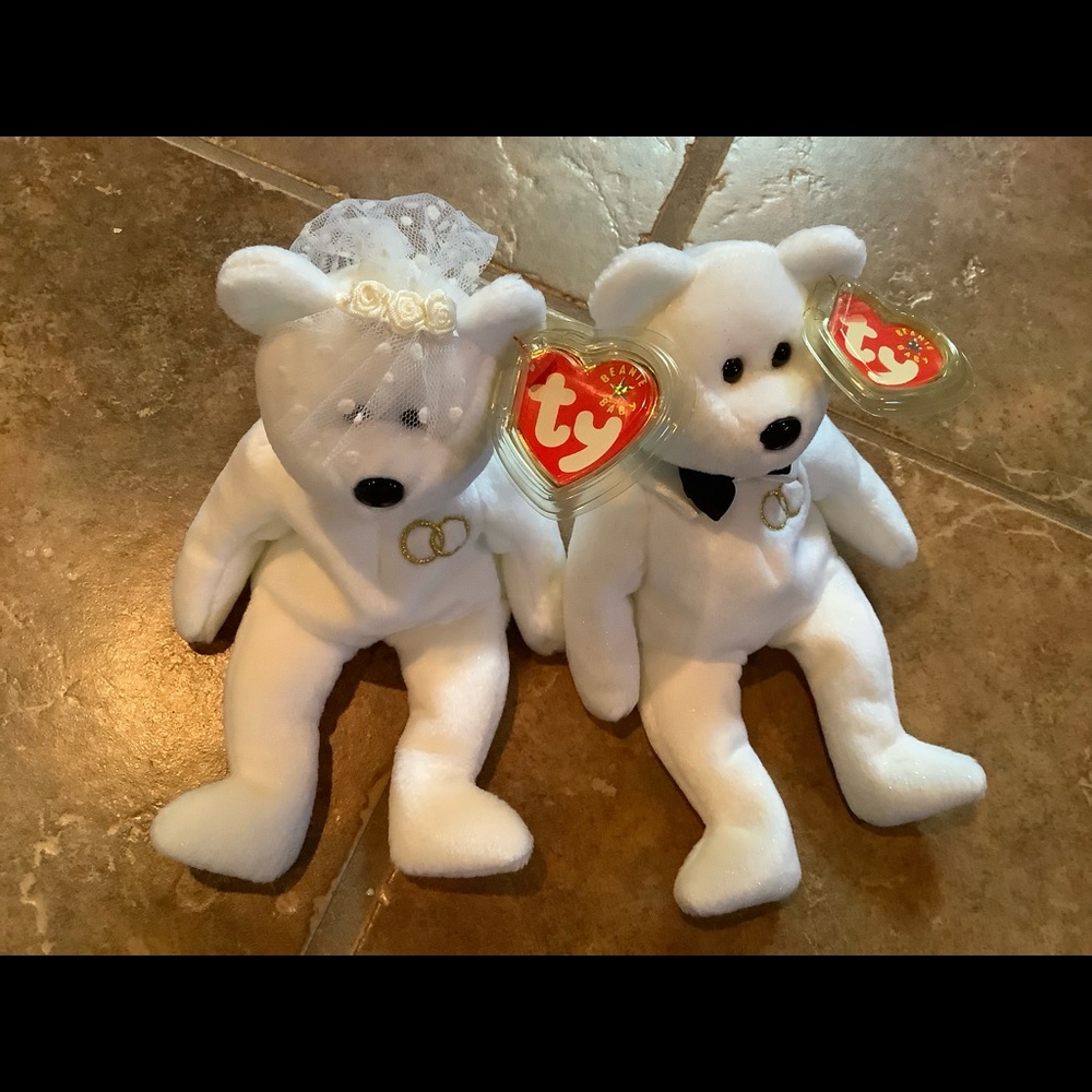 Ty Beanie Babies Mrs. and Mr. 2001
